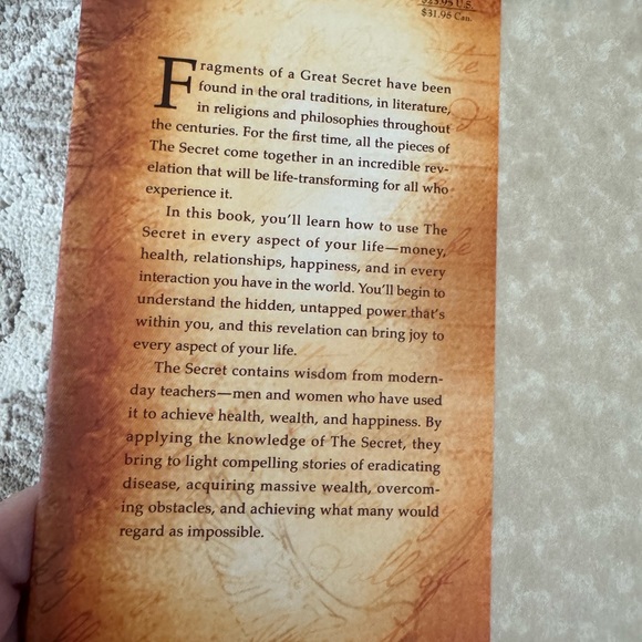 The Secret (Book) by Rhonda Byrne - Picture 3 of 3